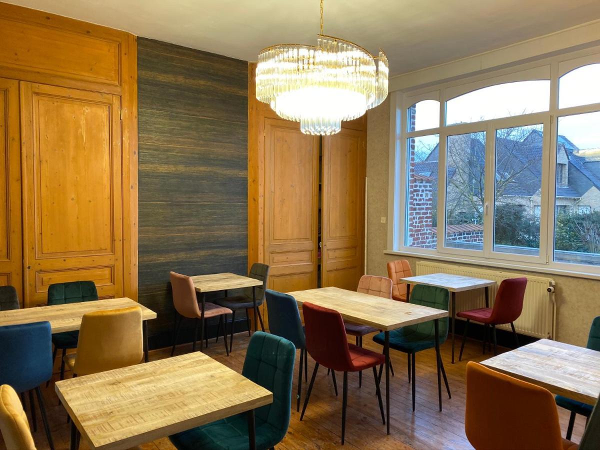 A La Villa Perroy Les Chambres Sont Spacieuses Et Les Petit-Dejeuners Offerts Dunkirk Exterior photo